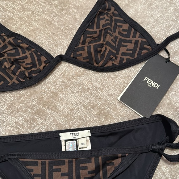 FENDI 2023 FF REVERSIBLE LOGO BIKINI IT36 NWT - Picture 9 of 10